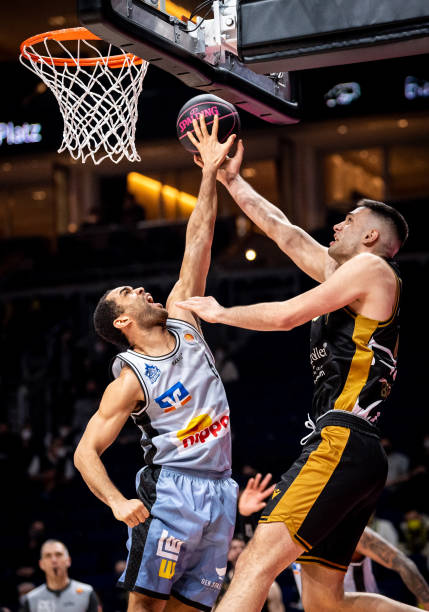 能在禁区内 能在禁区内