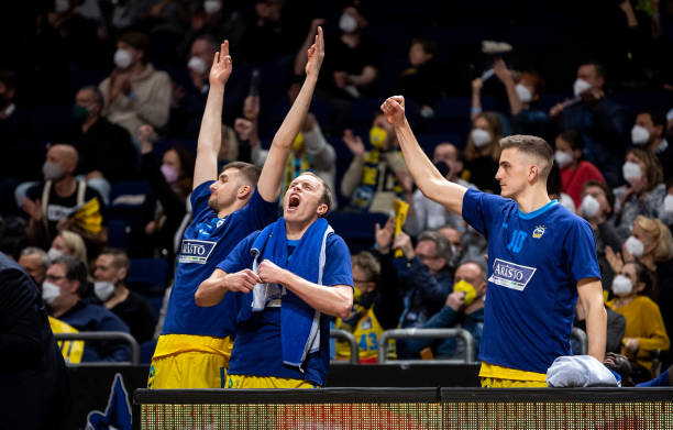 2的猛烈反 2的猛烈反