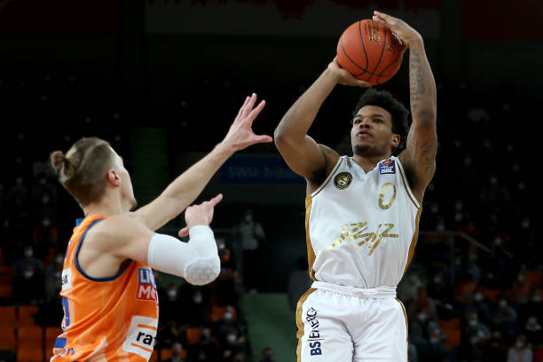 的双重压力 的双重压力