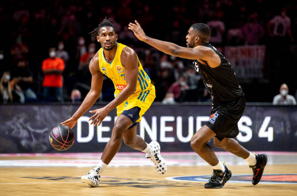 早已不再是 早已不再是